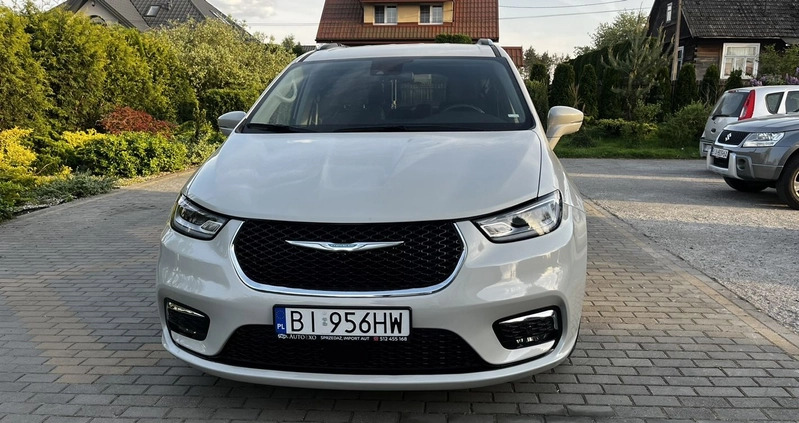 Chrysler Pacifica cena 179000 przebieg: 86000, rok produkcji 2021 z Łaszczów małe 781
